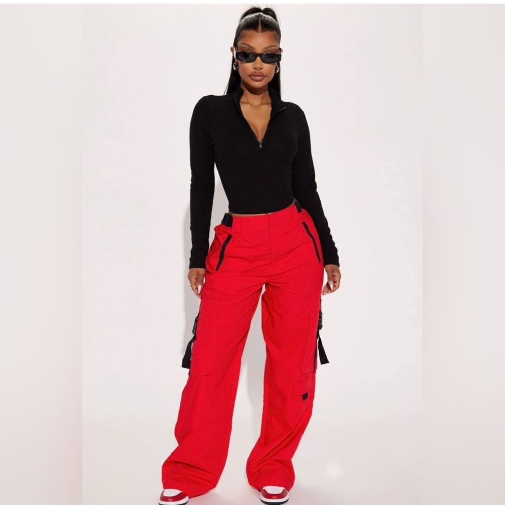 Keep It On The Low Cargo Pants Red